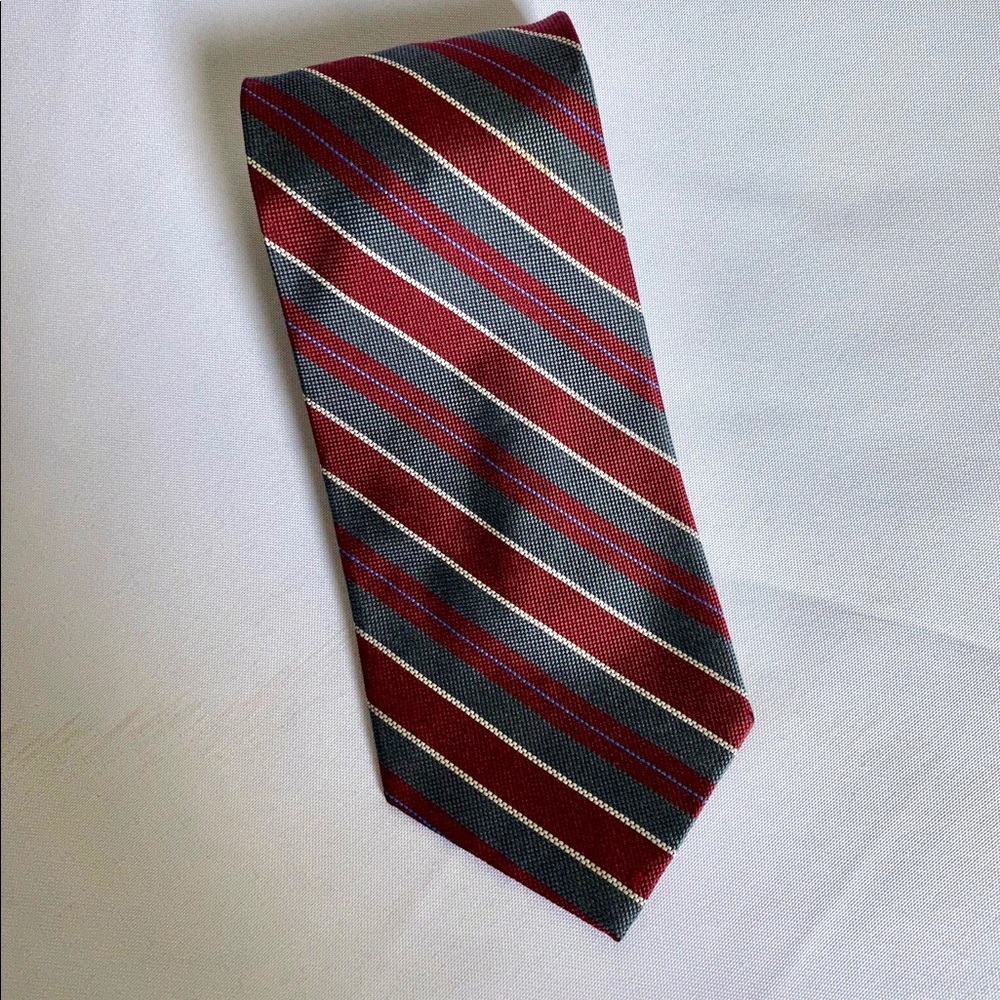 Men’s Neck Tie 100% Silk Harold Powell 3/$20